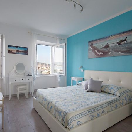 Fezzano / Portovenere Stilish Double Rooms With Sea View, Balcony Or Small Courtyard Εξωτερικό φωτογραφία